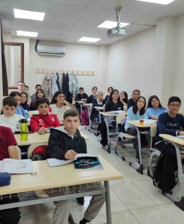 Şair ve Yazar Yavuz Bülent Bakiler, Gaziosmanpaşa Bilgi Evleri’nde anıldı