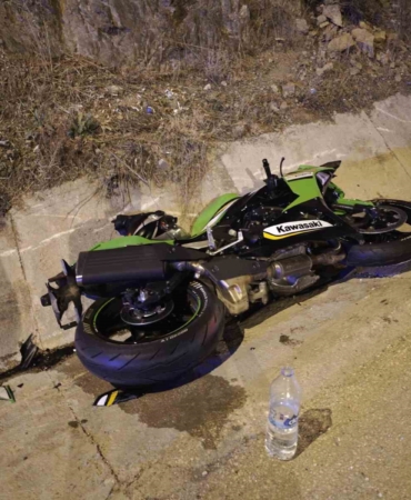 Bilecik’te hafifi ticari araç ile motosiklet çarpıştı; 1 yaralı