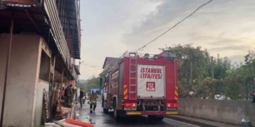 Kereste atölyesinde çıkan yangın korkuttu: O anlar kamerada