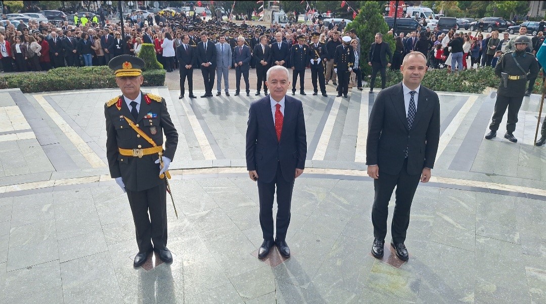 Kırklareli’nde Cumhuriyet’in 102’inci yılı kutlanmaya başladı