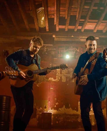 Dünyaca ünlü gitar dörtlüsü "40 Fingers" ilk kez İstanbul’da konser verecek