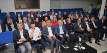 Esenyurt Belediyesi’nden muhtarlara özel eğitim: "Muhtarlar Mektebi" başladı