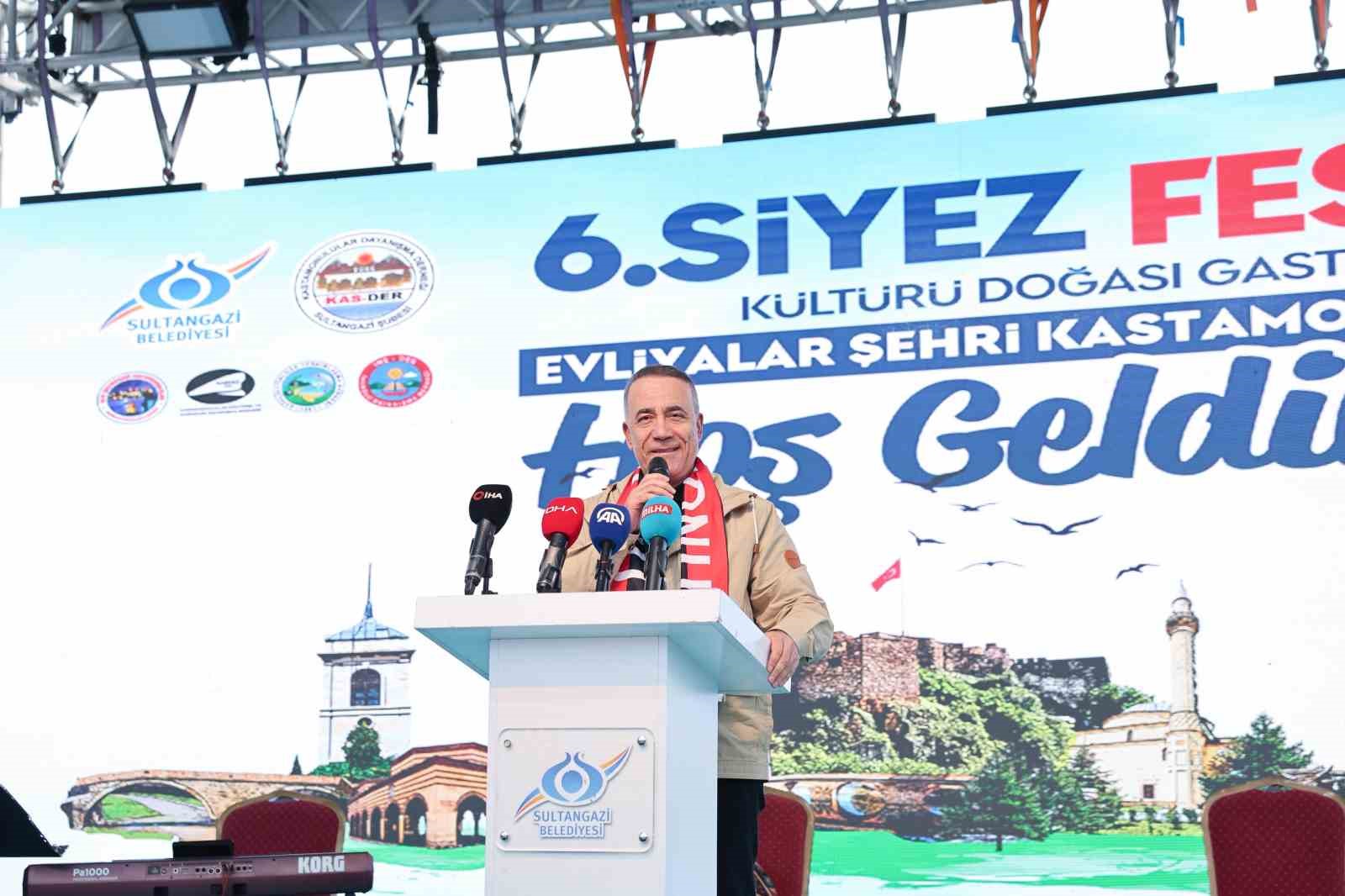 Sultangazi’de düzenlenen Kastamonu 6. Siyez Festivali yoğun ilgi gördü