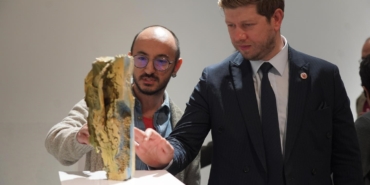 2. Uluslararası Seramiğin Genç İzleri Seramik Yarışması’ndan sonra kendi sergisini açtı