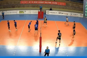 Karacabey Belediyespor, Fenerbahçe’yi 3-1 mağlup etti