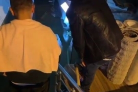 Beyoğlu’nda sağanak sonrası halı dükkanını su bastı