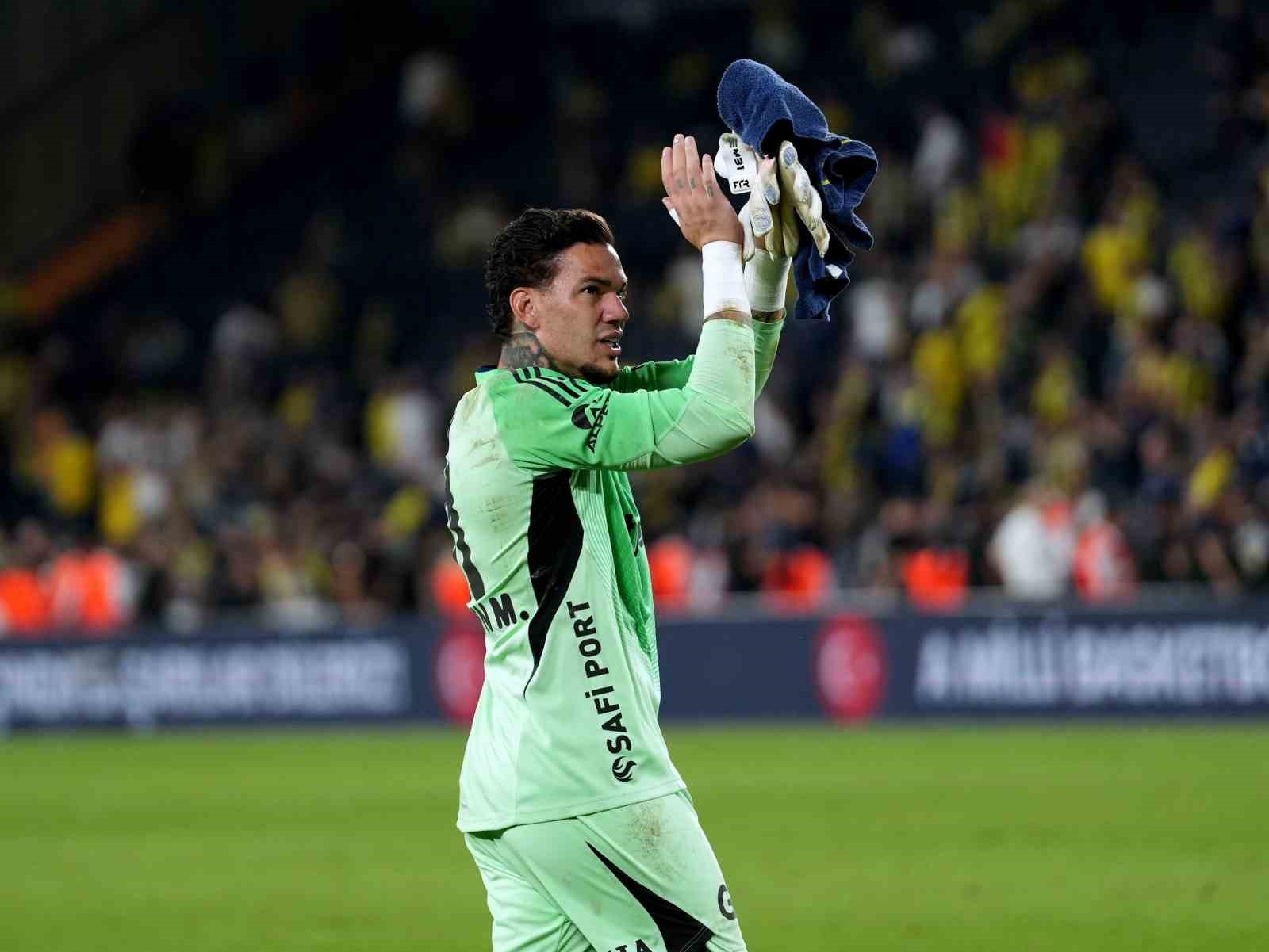 Ederson, sakatlığı nedeniyle Brezilya Milli Takım kadrosundan çıkarıldı