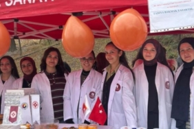 Bilecik’te gıda teknolojisi öğrencileri festivale damga vurdu