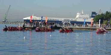 ’Pendik Cumhuriyet Kupası Dragon Bot Yarışları’nda öğrenciler birincilik için kürek çekti