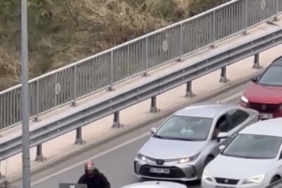 Maltepe’de trafikte sopalı kavga