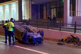 Gemlik’te otomobil takla attı: 3 yaralı