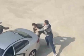 Bursa’da yol kavgası karıştı: Sopalar, yumruklar, terlikler havada uçuştu