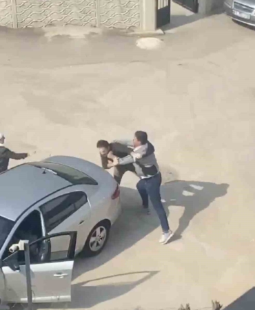 Bursa’da yol kavgası karıştı: Sopalar, yumruklar, terlikler havada uçuştu