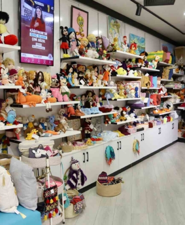 Kadınların el emeği Maharetli Eller Çarşısı’nda sergileniyor