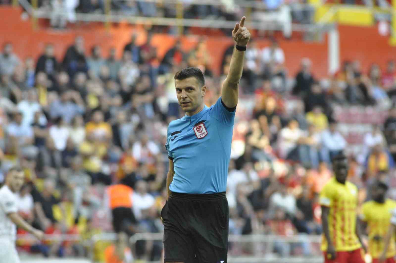 Konyaspor - Beşiktaş maçının VAR’ı Ümit Öztürk oldu