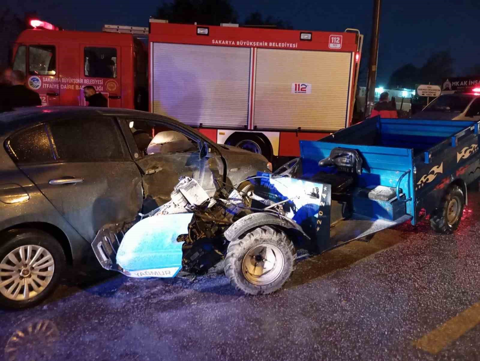 Sakarya’da otomobil ile patpat çarpıştı: 6 yaralı