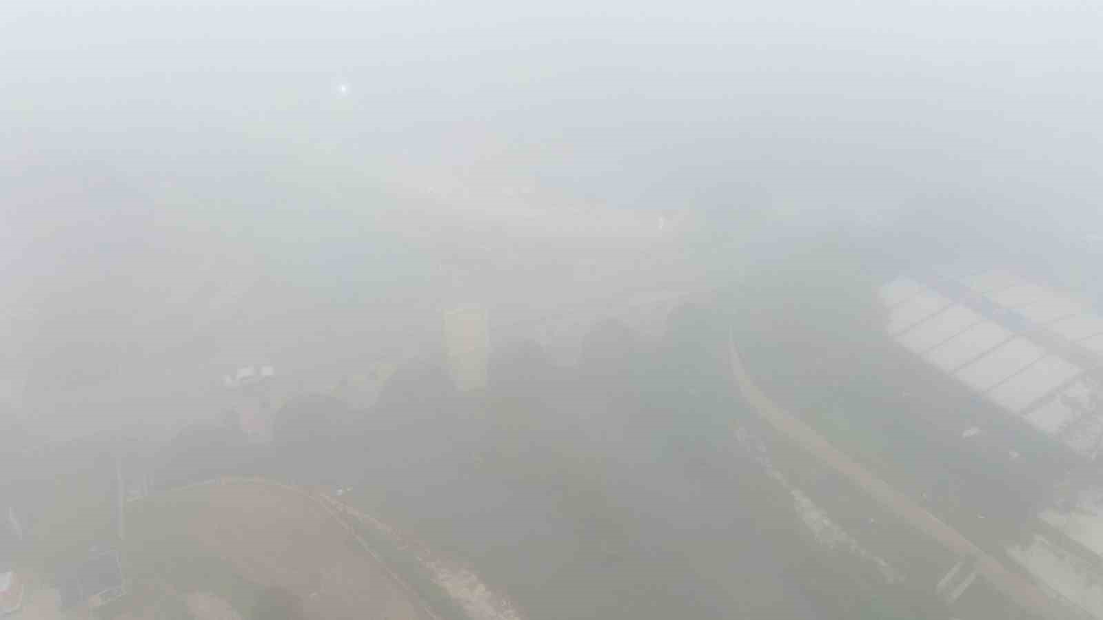 Kırklareli’nde sabah saatlerinde sis etkili oldu