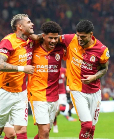 Okan Buruk, Galatasaray ile Süper Lig’de 100. kez kazandı