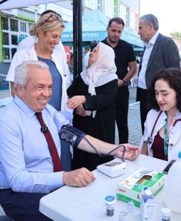 2. Nilüfer Halk Sağlığı Günleri yoğun ilgiyle tamamlandı