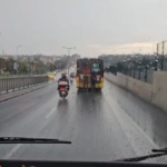 Eyüpsultan’da patenli gençlerin tehlikeli yolculuğu