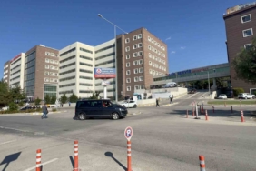 Çanakkale’de sınıf arkadaşı tarafından feci şekilde darbedilen çocuğun yoğun bakımdaki mücadelesi sürüyor