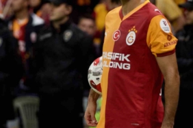 İlkay Gündoğan ilk golünü derbide attı