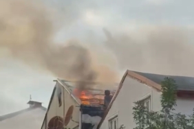 Kocaeli’de çatı yangını korkuttu