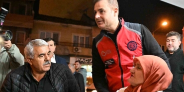 Büyükşehir Belediyesi 107 araç ve 242 personelle deprem bölgesinde