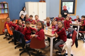 Minik öğrenciler atölyelerde yeteneklerini keşfetti