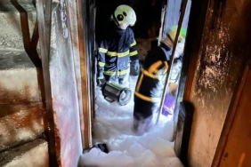 Bilecik’te iki katlı evde yangın çıktı