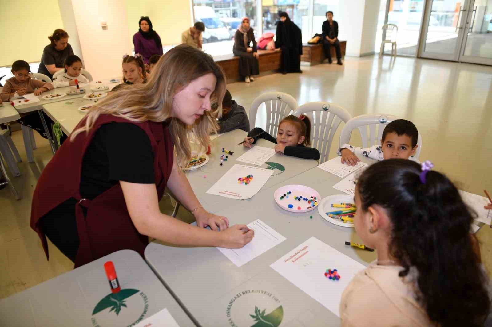 Osmangazi’de çocuklar oyunlar oynayarak sağlıklı beslenmeyi öğreniyor