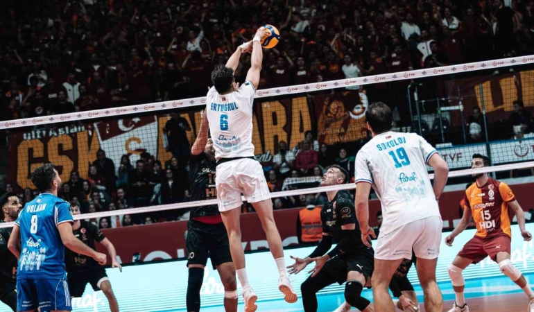 Efeler Ligi: Halkbank: 3 - Galatasaray: 0