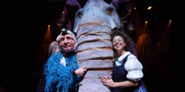 Kocaeli Şehir Tiyatrosu, ekim ayında sanatseverlerle buluşuyor