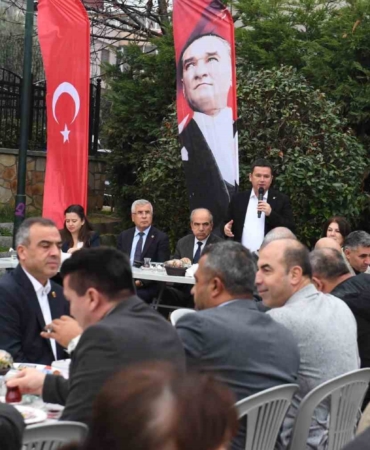 Başkan Erkan Aydın’dan 1,5 yılda 35 mahalle buluşması