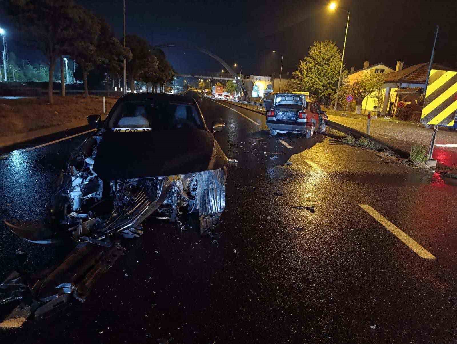 Bilecik’teki trafik kazasında 2 kişi yaralandı