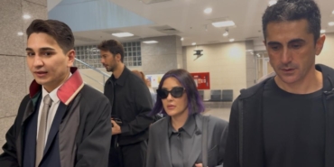 Şarkıcı Melek Mosso oyuncu ve model Serkan Sağdıç’tan tek celsede boşandı