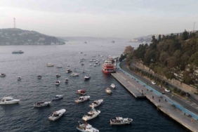 Sarıyer’de teknelerle balık avı eşsiz Boğaz manzarasıyla birleşti