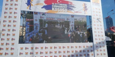 Zeytinburnu Uluslararası Cumhuriyet Koşusu bin 707 yarışmacıyla gerçekleşti