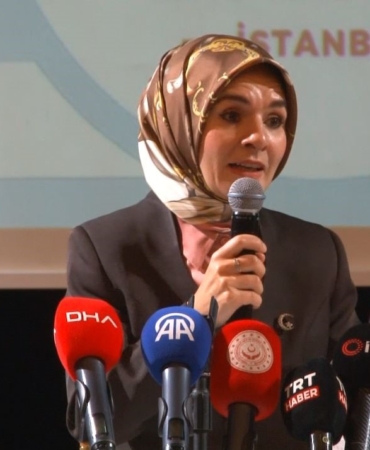 Bakan Göktaş: "Dijital dünyada çocuklarımızın sesi, kalkanı ve rehberi olmaya kararlıyız"