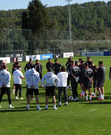 A Milli Futbol Takımı, Gürcistan maçının hazırlıklarını tamamladı
