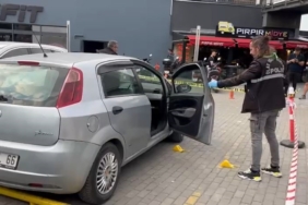 Kafenin sorumlu müdürüne kurşun yağdırdılar