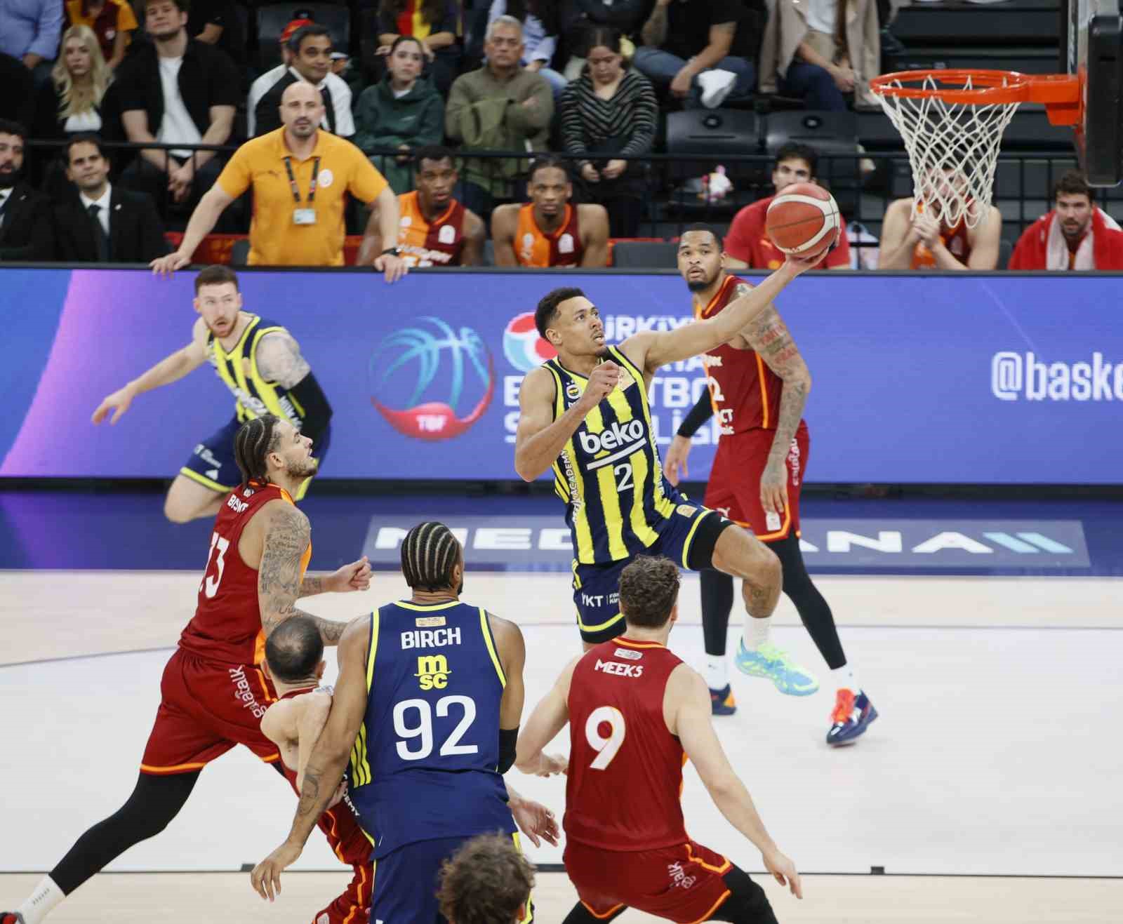 Basketbol Süper Ligi: Galatasaray: 76 - Fenerbahçe: 85