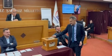 Bayrampaşa Belediye Meclisi’nde belediye başkan vekili seçimi başladı