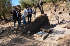 Antandros kazıları hakkında bilgi aldı