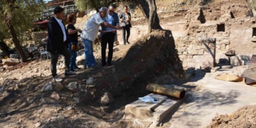 Antandros kazıları hakkında bilgi aldı