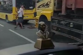 Büyükçekmece’de İETT otobüsüne kamyon çarptı: 9 hafif yaralı