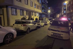 Arnavutköy’de evinin önünde silahlı saldırıya uğrayan adam ağır yaralandı