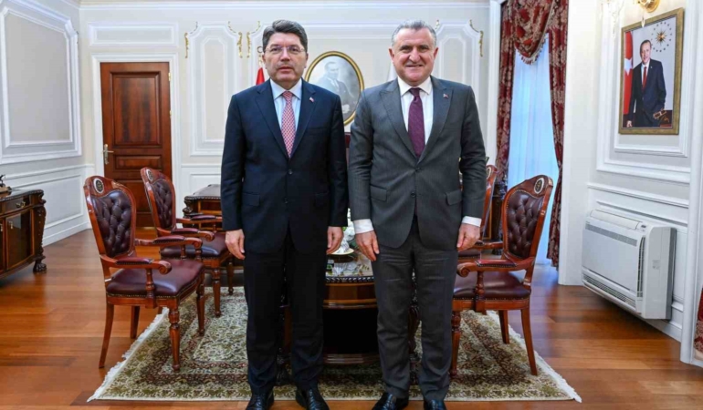 Bakan Bak ile Bakan Tunç, bir araya geldi