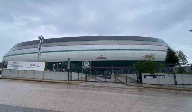 A Milli Futbol Takımı, 17 yıl sonra Kocaeli’de