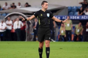 Profesyonel Futbol Disiplin Kurulu: "Üst Klasman Hakemi Zorbay Küçük hakkında bahis eylemi nedeniyle FDT’nin 57. maddesi uyarınca incelemenin devamına karar verilmiştir."